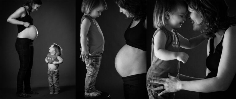Schwangerschaftsportrait schwarz weiss mit Kind, Babybauch