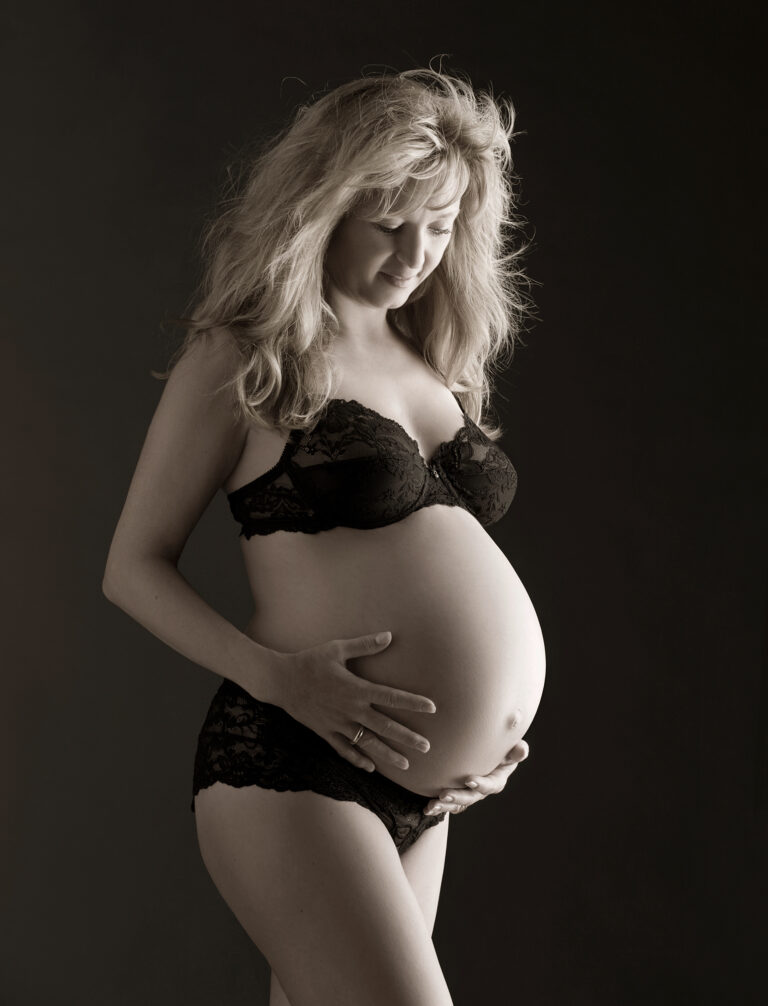 pregnancy portrait zurich, photographer 8008 zurich